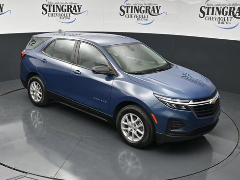 Used 2024 Chevrolet Equinox LS w/ Driver Confidence II Package FWD image 21