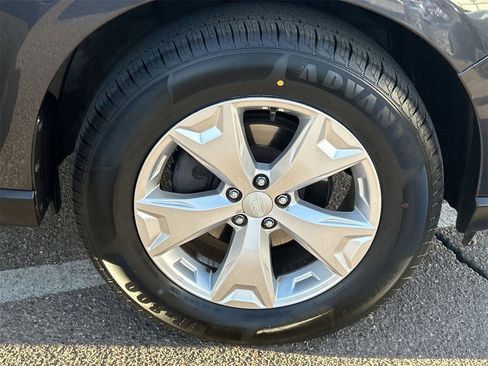 Used 2014 Subaru Forester 2.5i Limited w/ Popular Package #2 image 7