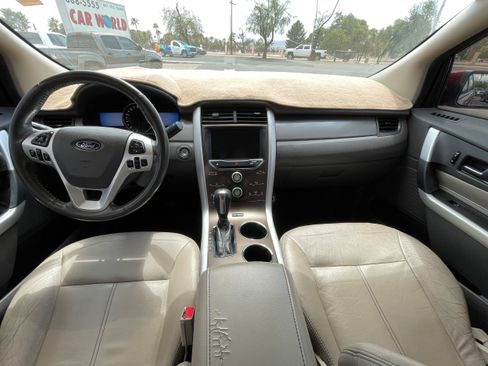 Used 2013 Ford Edge SEL FWD image 18