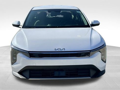 Used 2025 Kia K4 EX image 3