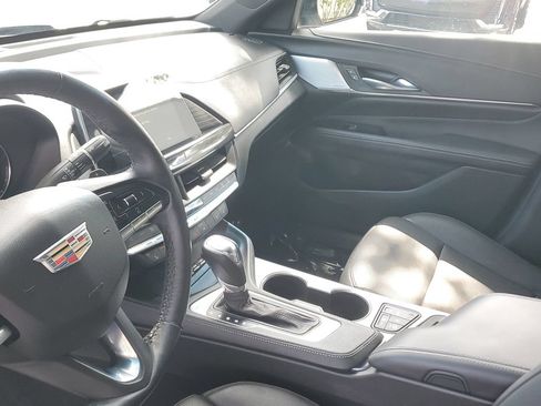 Used 2021 Cadillac CT4 Premium Luxury RWD image 23