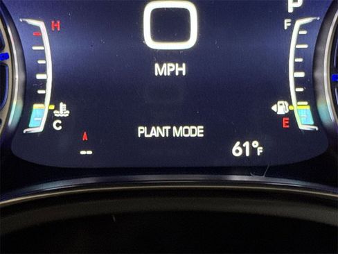 New 2026 Chrysler Pacifica Limited image 12