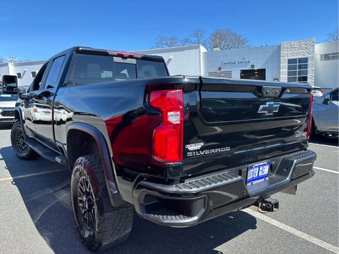 Certified 2024 Chevrolet Silverado 2500 ZR2 w/ Technology Package AWD/4WD image 42