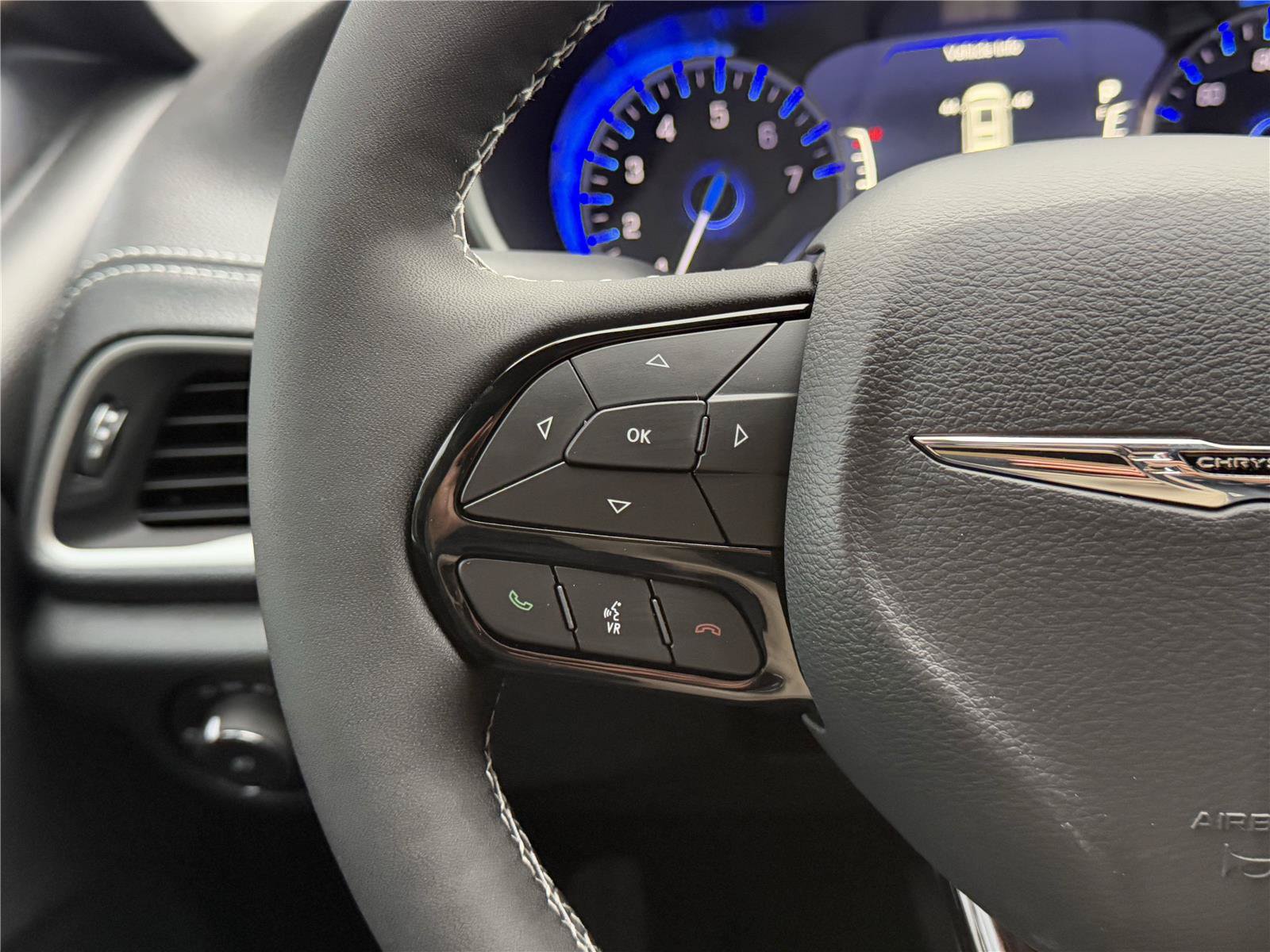 New 2026 Chrysler Pacifica Select w/ S Appearance Package FWD image 20