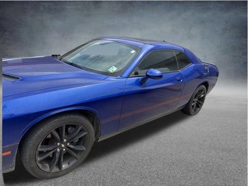 Used 2018 Dodge Challenger SXT Plus RWD image 34