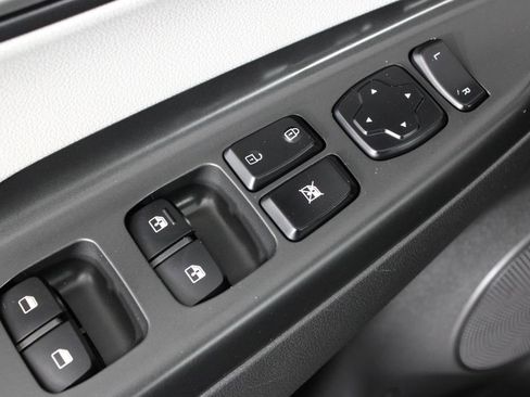 Certified 2023 Hyundai Kona SE image 21