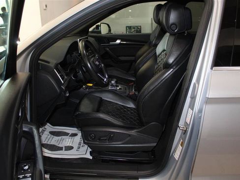Used 2018 Audi SQ5 Premium Plus w/ Navigation Package AWD/4WD image 27