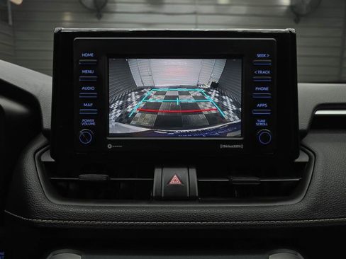 Used 2020 Toyota RAV4 XLE w/ Convenience Package AWD/4WD image 26
