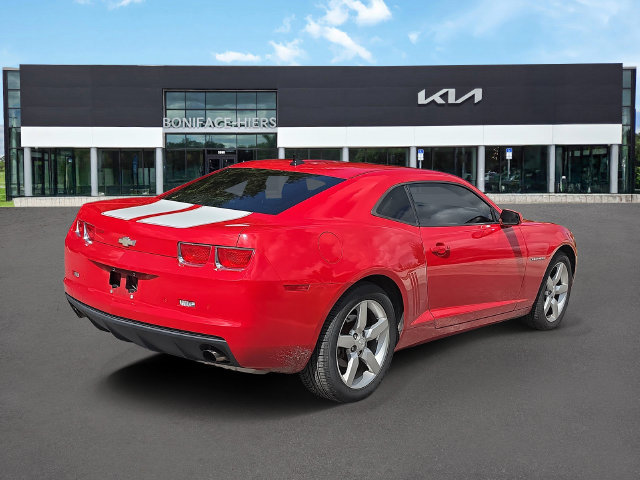 Used 2010 Chevrolet Camaro LT w/ White Stripe Package RWD image 4