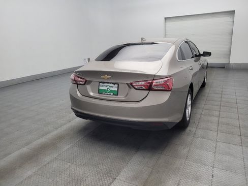 Used 2022 Chevrolet Malibu LT FWD image 9
