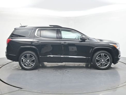 Used 2019 GMC Acadia Denali w/ Technology Package image 6