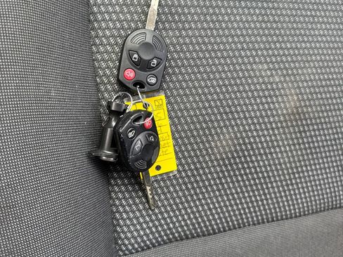 Used 2016 Ford Transit Connect XL image 50