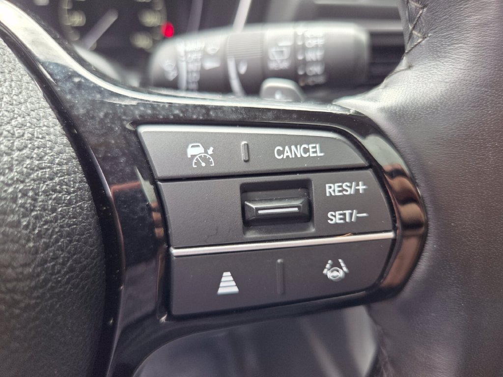 Certified 2024 Honda Pilot Touring image 25