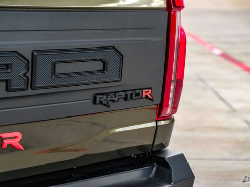 Used 2025 Ford F150 Raptor w/ Equipment Group 803A Raptor R AWD/4WD image 16