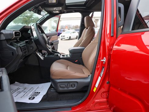 Certified 2026 Toyota 4Runner Limited image 33