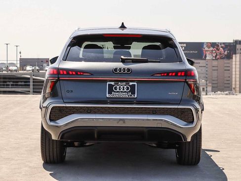 New 2026 Audi Q3 quattro 2.0T AWD/4WD image 5