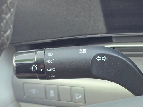 Used 2024 Hyundai Kona SEL AWD/4WD image 24