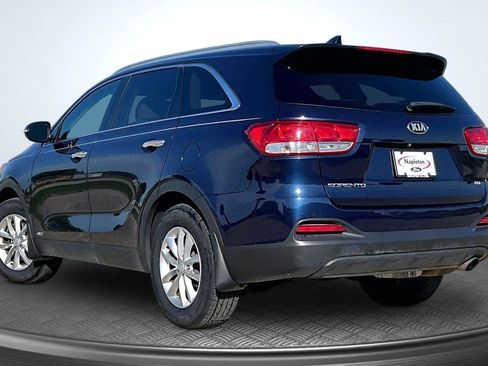 Used 2018 Kia Sorento AWD image 14