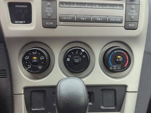 Used 2009 Toyota Matrix FWD image 15