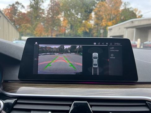 Used 2020 BMW 530i w/ Convenience Package image 23