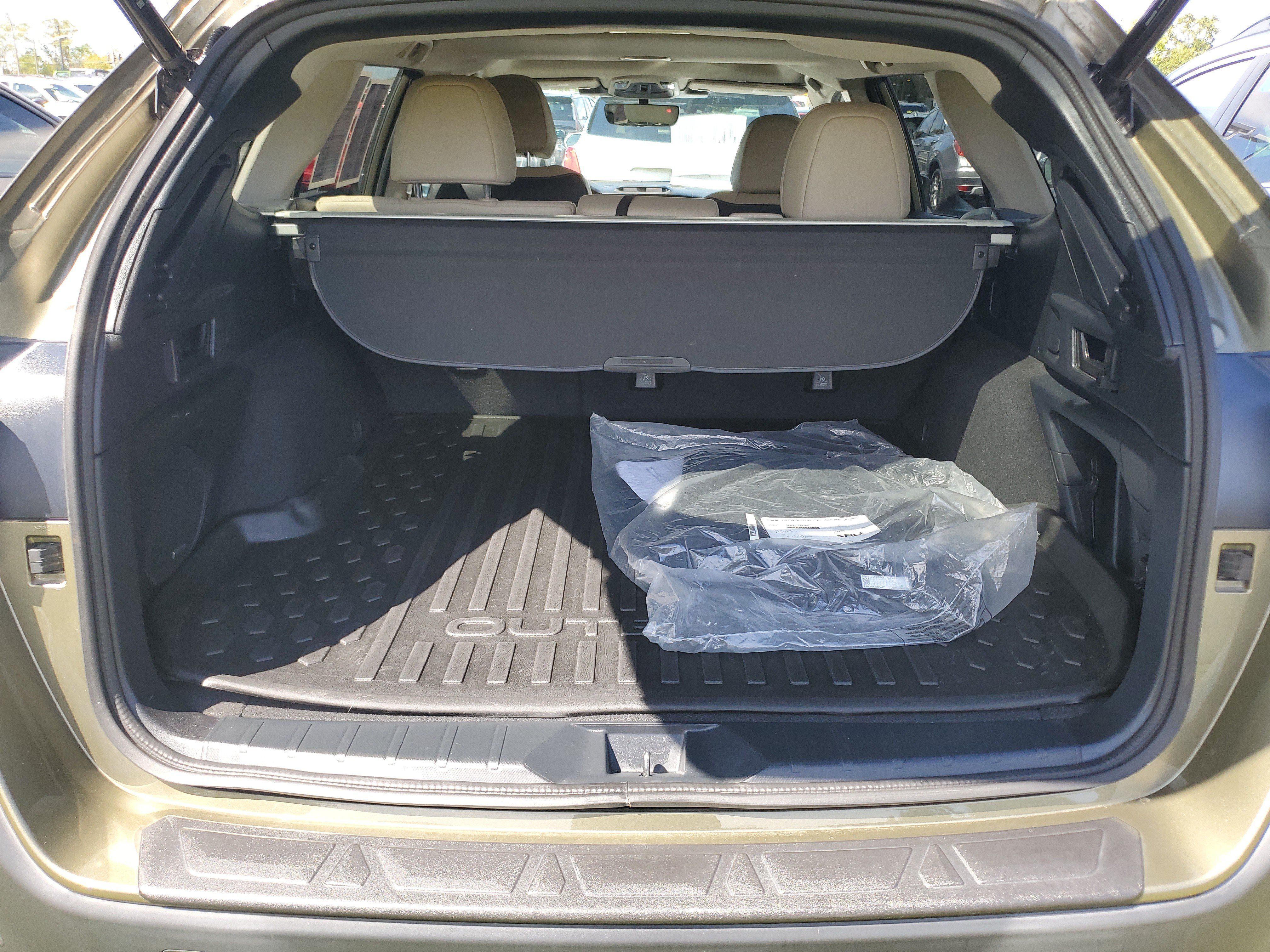 Certified 2024 Subaru Outback Limited AWD/4WD image 9