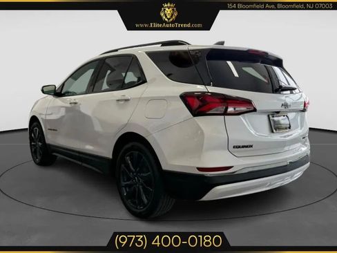 Used 2022 Chevrolet Equinox RS w/ Infotainment Package image 4