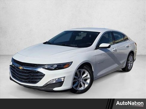 Used 2024 Chevrolet Malibu LT image 1