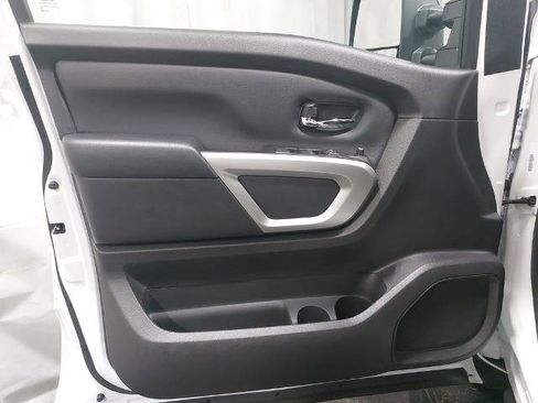 Certified 2024 Nissan Titan SV w/ SV Convenience Package AWD/4WD image 26