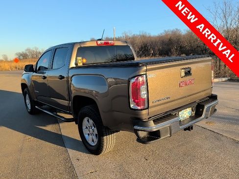 Used 2016 GMC Canyon 2WD Crew Cab w/ Convenience Package image 5