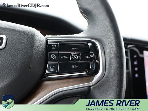 Used 2024 Jeep Grand Wagoneer L 4WD image 32