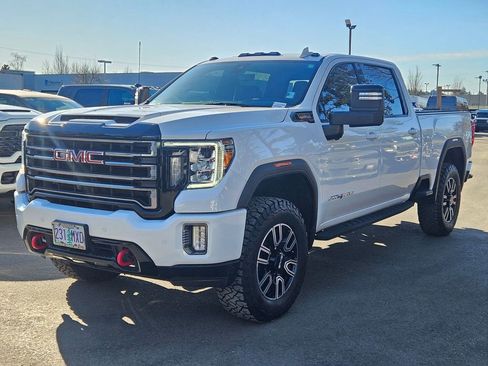 Used 2022 GMC Sierra 3500 AT4 AWD/4WD image 3