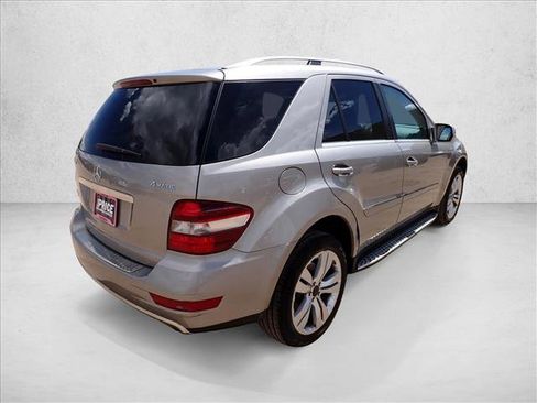 Used 2009 Mercedes-Benz ML 350 4MATIC image 4