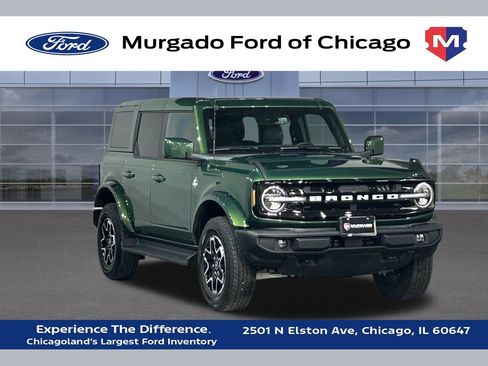 Used 2025 Ford Bronco Outer Banks AWD/4WD image 1