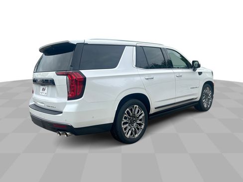 Certified 2023 GMC Yukon Denali Ultimate AWD/4WD image 8