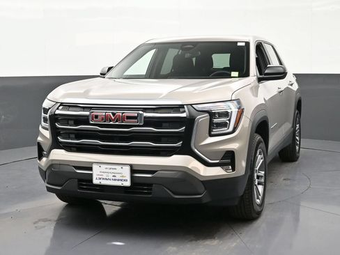 Used 2026 GMC Terrain Elevation FWD image 8