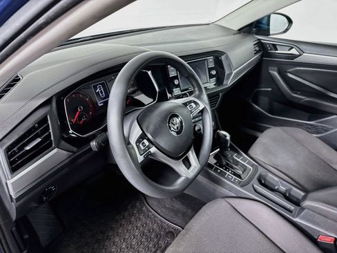 Used 2019 Volkswagen Jetta S w/ Driver Assistance Package FWD image 9