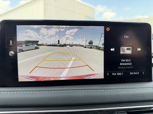 Used 2022 Genesis G70 2.0T RWD image 18
