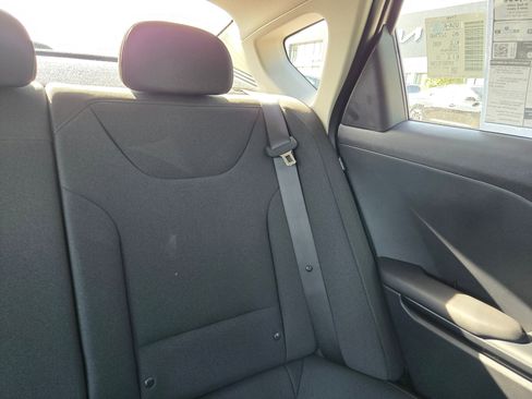 New 2026 Kia K4 LXS image 14