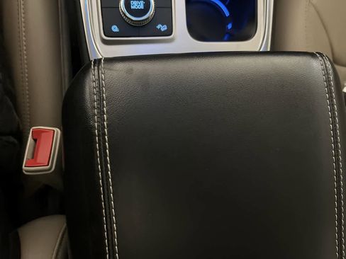 Used 2021 Ford Explorer Limited w/ Equipment Group 301A image 23