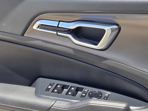 New 2026 Kia Sportage EX AWD/4WD image 15