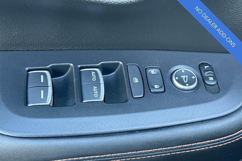 Certified 2025 Honda HR-V Sport image 12