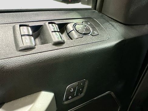 Used 2019 Ford F150 Lariat w/ Equipment Group 502A Luxury image 20