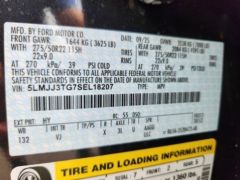 New 2025 Lincoln Navigator L Black Label image 27