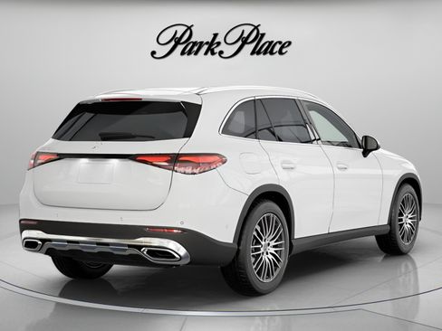 Used 2026 Mercedes-Benz GLC 300 image 20