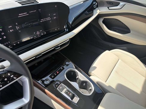 Certified 2026 Audi A6 Premium Plus w/ Premium Plus Package AWD/4WD image 25