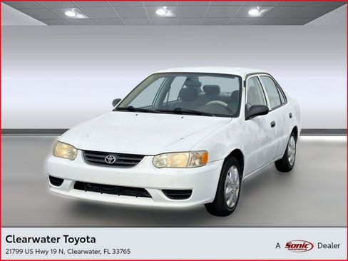 Used 2001 Toyota Corolla CE FWD image 1