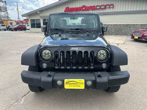 Used 2014 Jeep Wrangler Sport AWD/4WD image 7