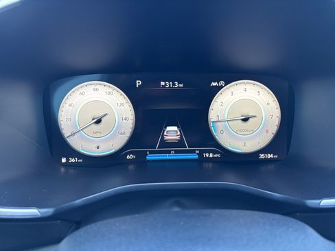 Used 2021 Hyundai Santa Fe SEL w/ Convenience + Premium Package image 10