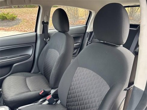 Used 2024 Mitsubishi Mirage ES image 16