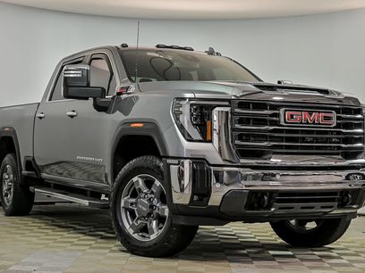 Used 2025 GMC Sierra 2500 SLT w/ SLT Premium Package